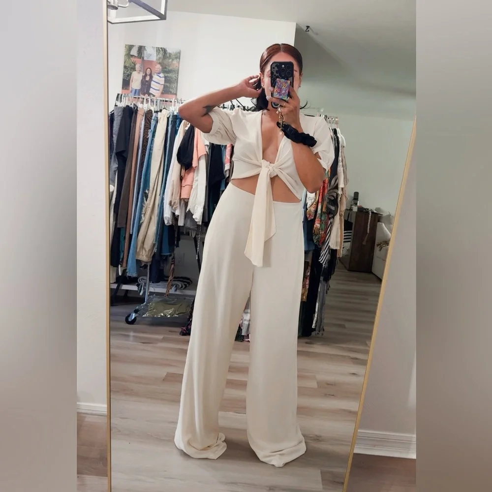 NASTY GAL FRONT TIE ELEVATED JUMPSUIT - Picture 3 of 6